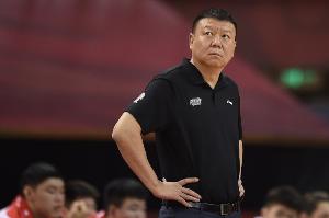 加拿大对张宇辰防守过于专注未调整策略 教练团队略显保守