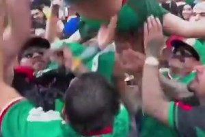怒斥！墨西哥女球迷在庆祝中遭到猥亵