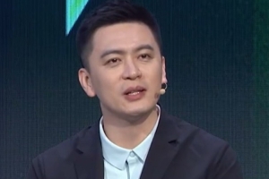 杨鸣表示支持荷兰队，辽宁队长期位居次席，形势类似